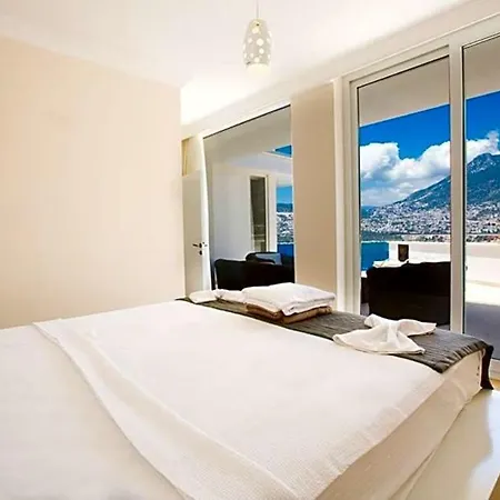 Sleeps 10 Pool Air Con Wifi 빌라