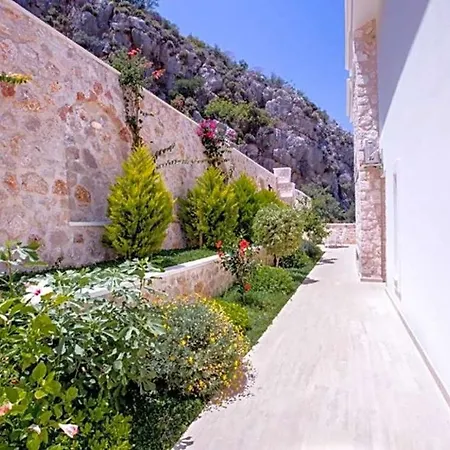 Sleeps 10 Pool Air Con Wifi *